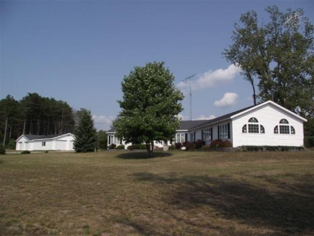 10913 Lasalle Road Manistee, MI 49660 - Photo 1 of 22 Primary Photo