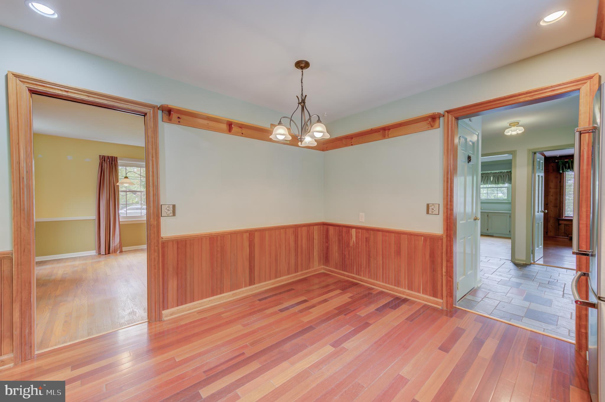 19 Farm Road Ewing, NJ 08638 - Photo 14 of 65 Breakfast area