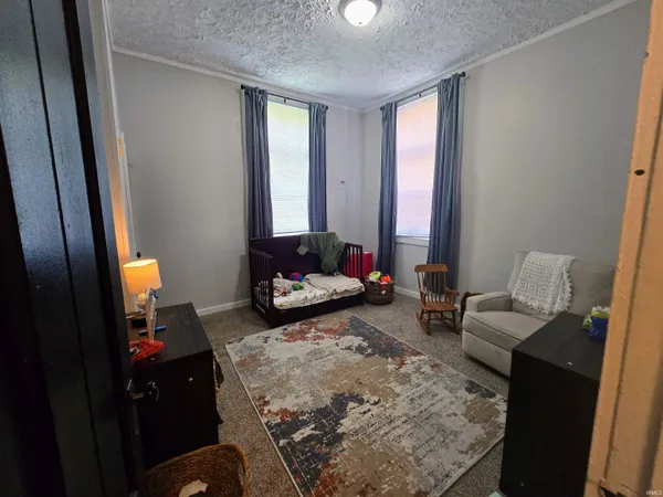 $179,900 | 1526 South Burlington Drive, Unit 1, Muncie, IN 47302