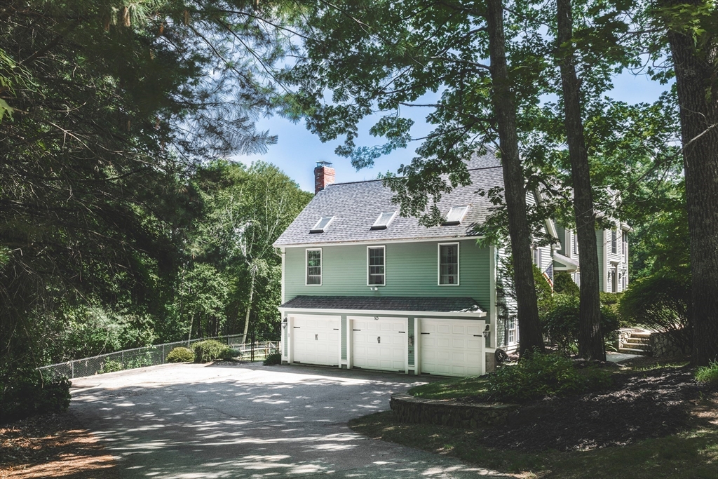 10 Bayns Hill Road Boxford, MA 01921 - Photo 2 of 32