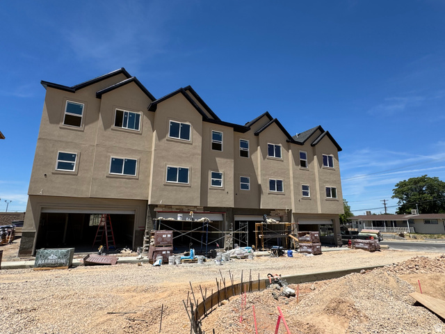 1297 North 350 West, Unit 1 Sunset, UT 84015 - Photo 2 of 13