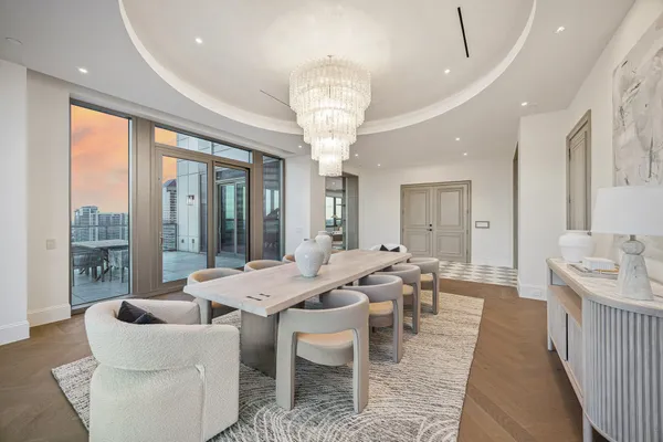 $9,997,000 | 1275 South Post Oak Lane, Unit 2502, Houston, TX 77056