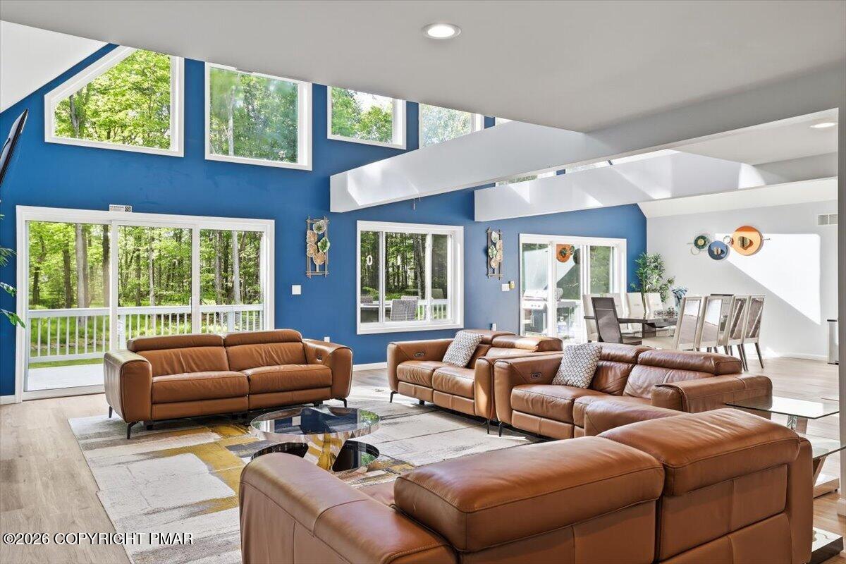 159 Robyn Lane Pocono Lake, PA 18347 - Photo 13 of 82 054-Photo-54
