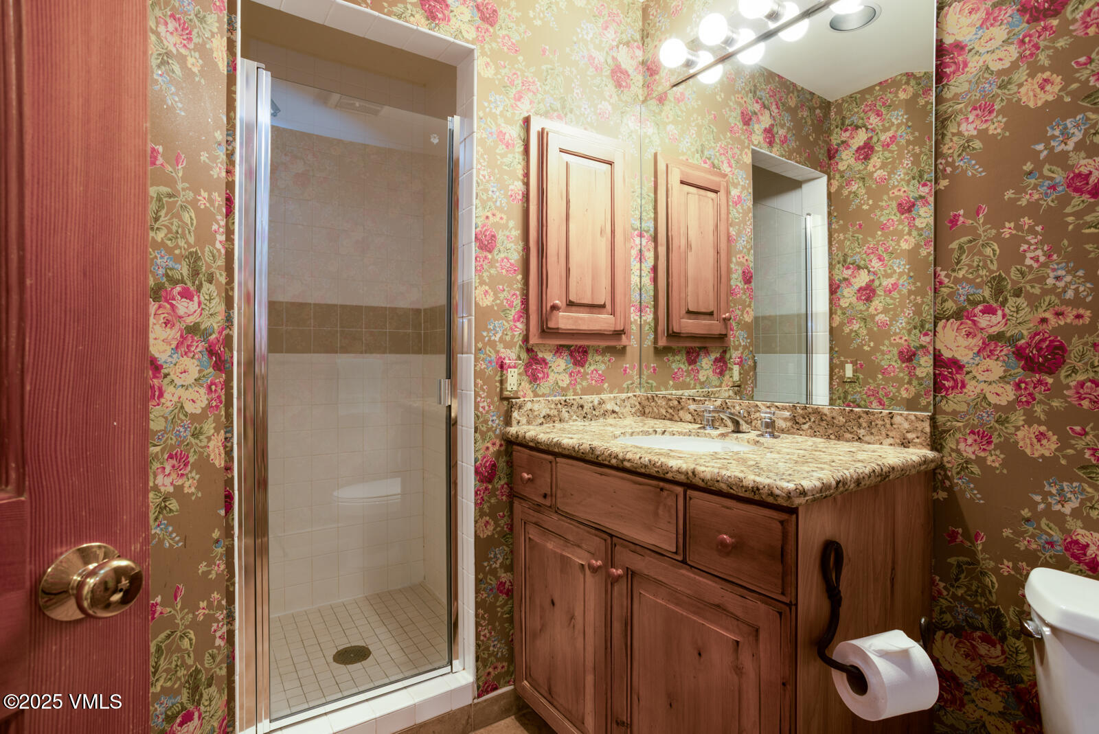 380 Offerson Road, Unit K2 Beaver Creek, CO 81620 - Photo 22 of 40 a bathroom with a granite countertop sink toilet and shower
