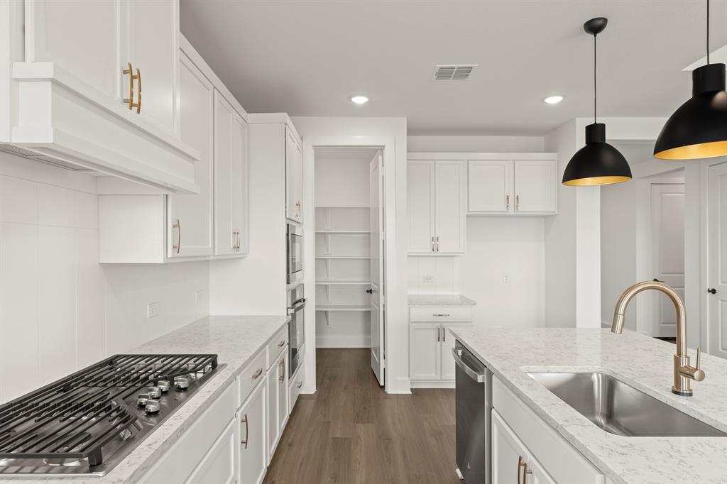 612 Corner Post Lane Little Elm, TX 76227 - Photo 11 of 27 11. 612 Corner Post - Kitchen (3)