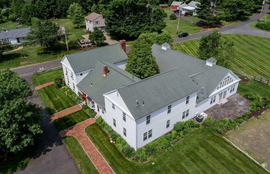 52 Old Bay Road Belchertown, MA 01007 - Photo 8 of 42 Gallery Image 8