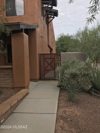 $2,200 | 3149 North Olsen Avenue, Tucson, AZ 85719