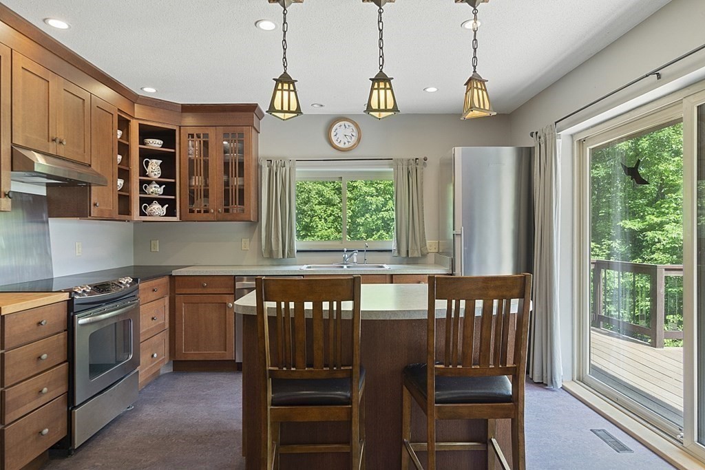 34 Floyd Hill Road Groton, MA 01450 - Photo 13 of 40 Gallery Image 13