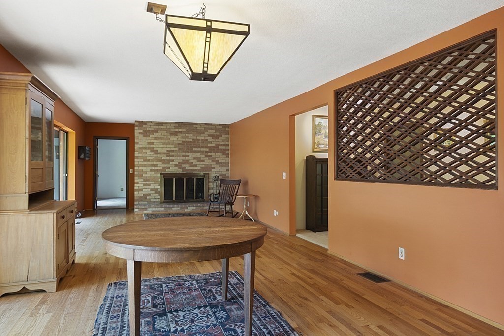 34 Floyd Hill Road Groton, MA 01450 - Photo 20 of 40 Gallery Image 20