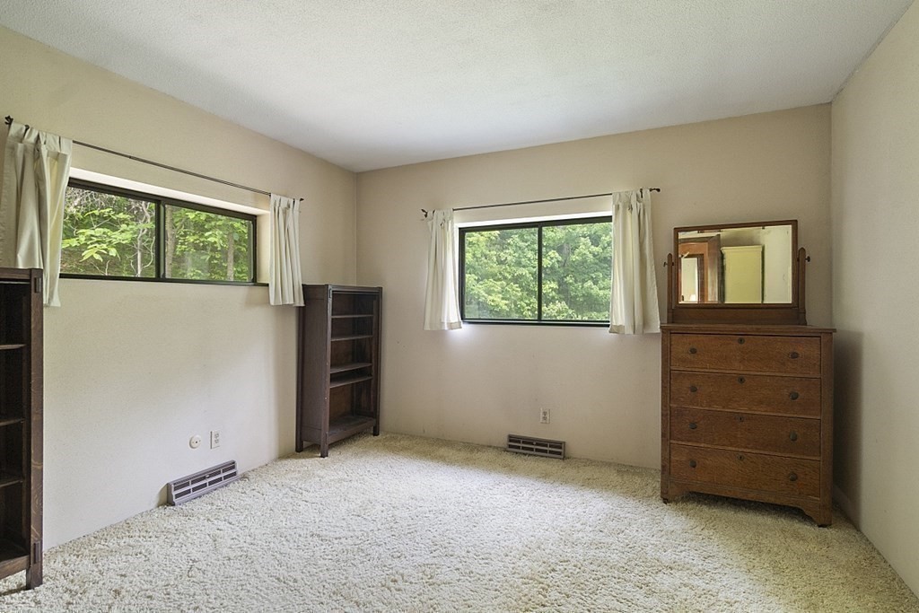 34 Floyd Hill Road Groton, MA 01450 - Photo 29 of 40 Gallery Image 29