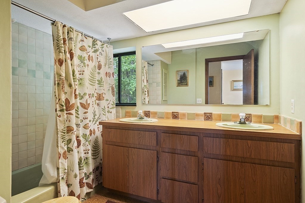 34 Floyd Hill Road Groton, MA 01450 - Photo 31 of 40 Gallery Image 31