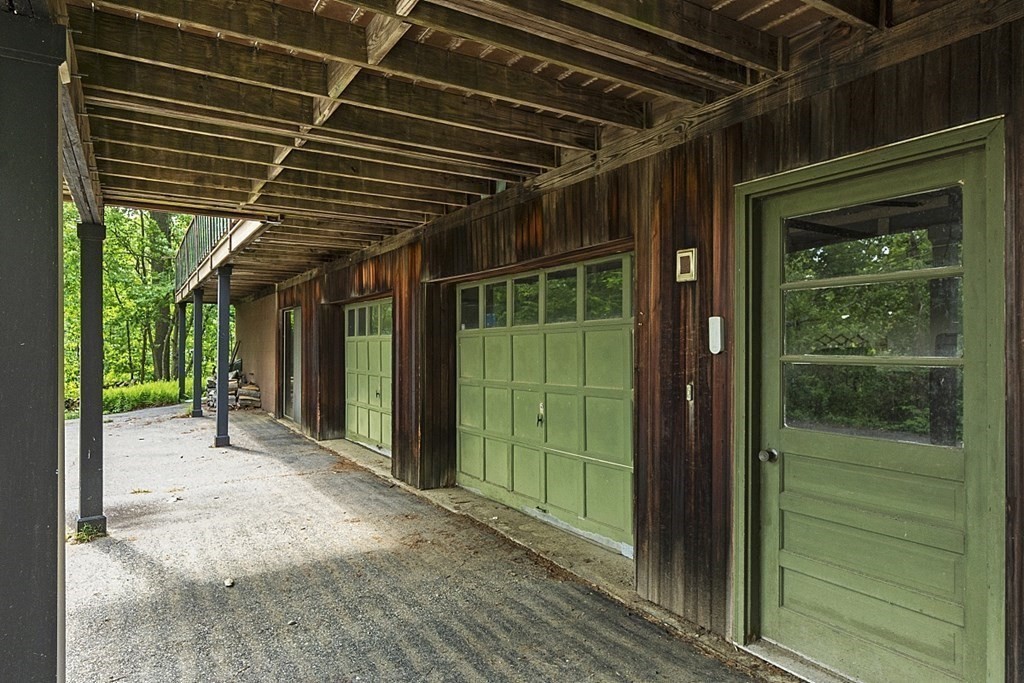 34 Floyd Hill Road Groton, MA 01450 - Photo 6 of 40 Gallery Image 6