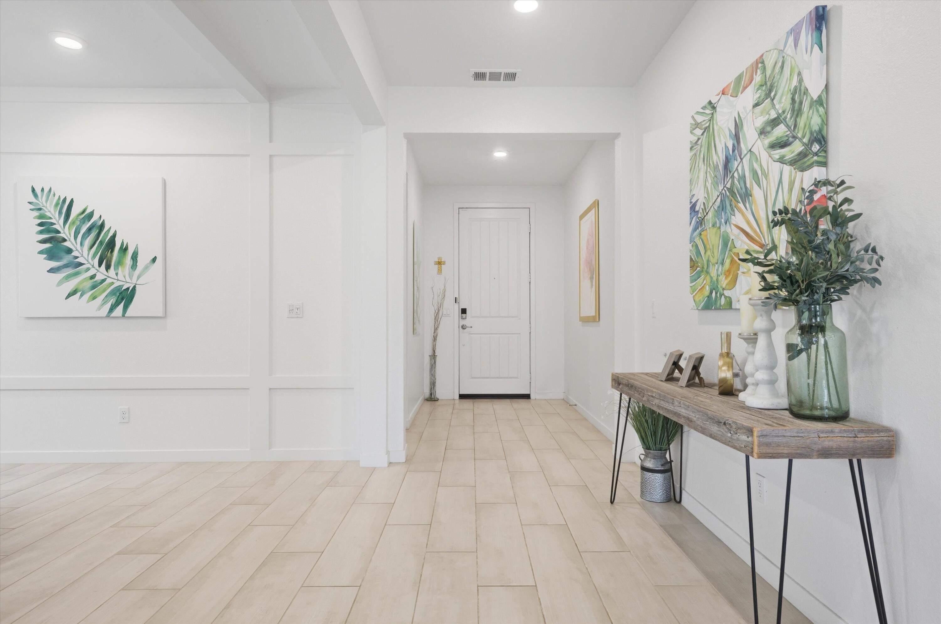 40340 Vivaldi Court Indio, CA 92203 - Photo 13 of 30 a workspace with furniture and window