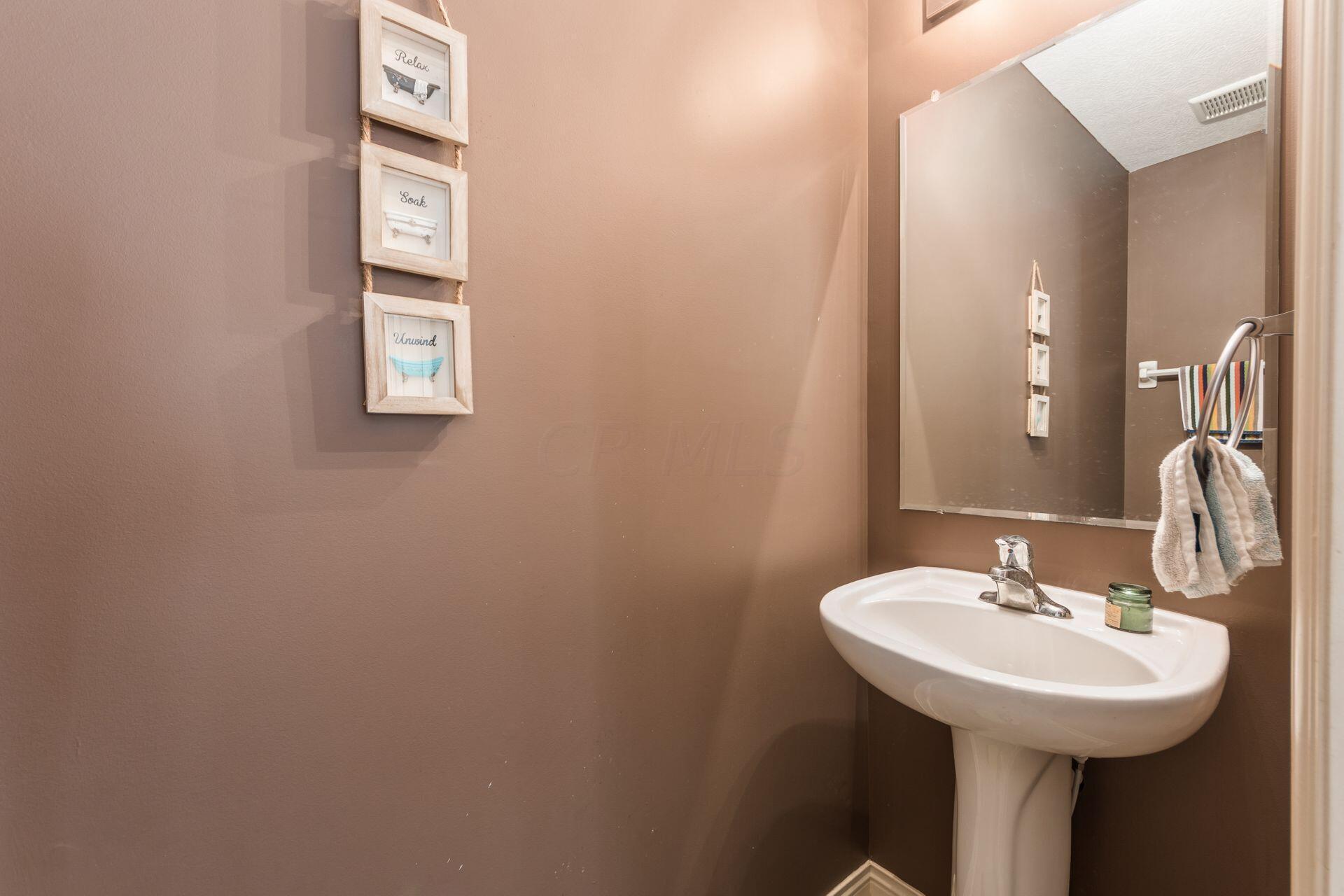 5892 McInnis Road Dublin, OH 43016 - Photo 16 of 33 Half Bath