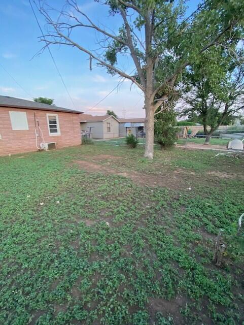 2104 Date Avenue Lubbock, TX 79404 - Photo 2 of 25 8bb8aa55-d3db-4c2a-be36-0a6dc39ec740