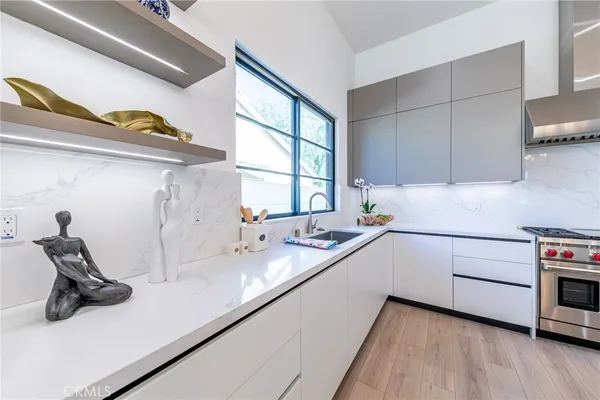 $3,895,000 | 20171 Bayview Avenue, Newport Beach, CA 92660