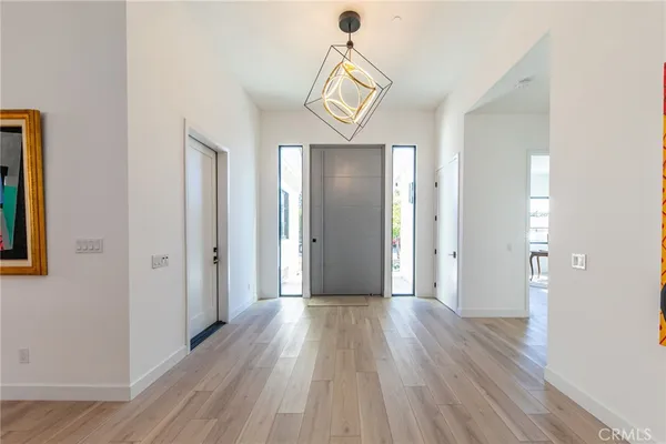 $3,895,000 | 20171 Bayview Avenue, Newport Beach, CA 92660