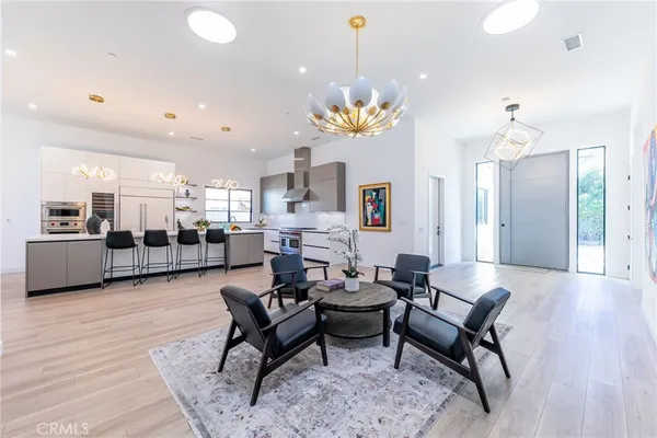 $3,895,000 | 20171 Bayview Avenue, Newport Beach, CA 92660