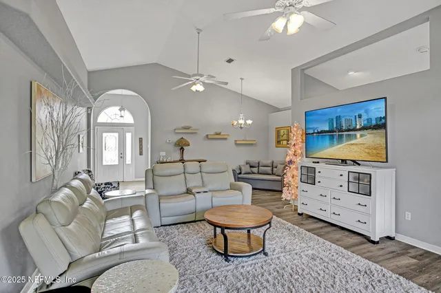 $335,000 | 20 Woodholme Lane, Palm Coast, FL 32164