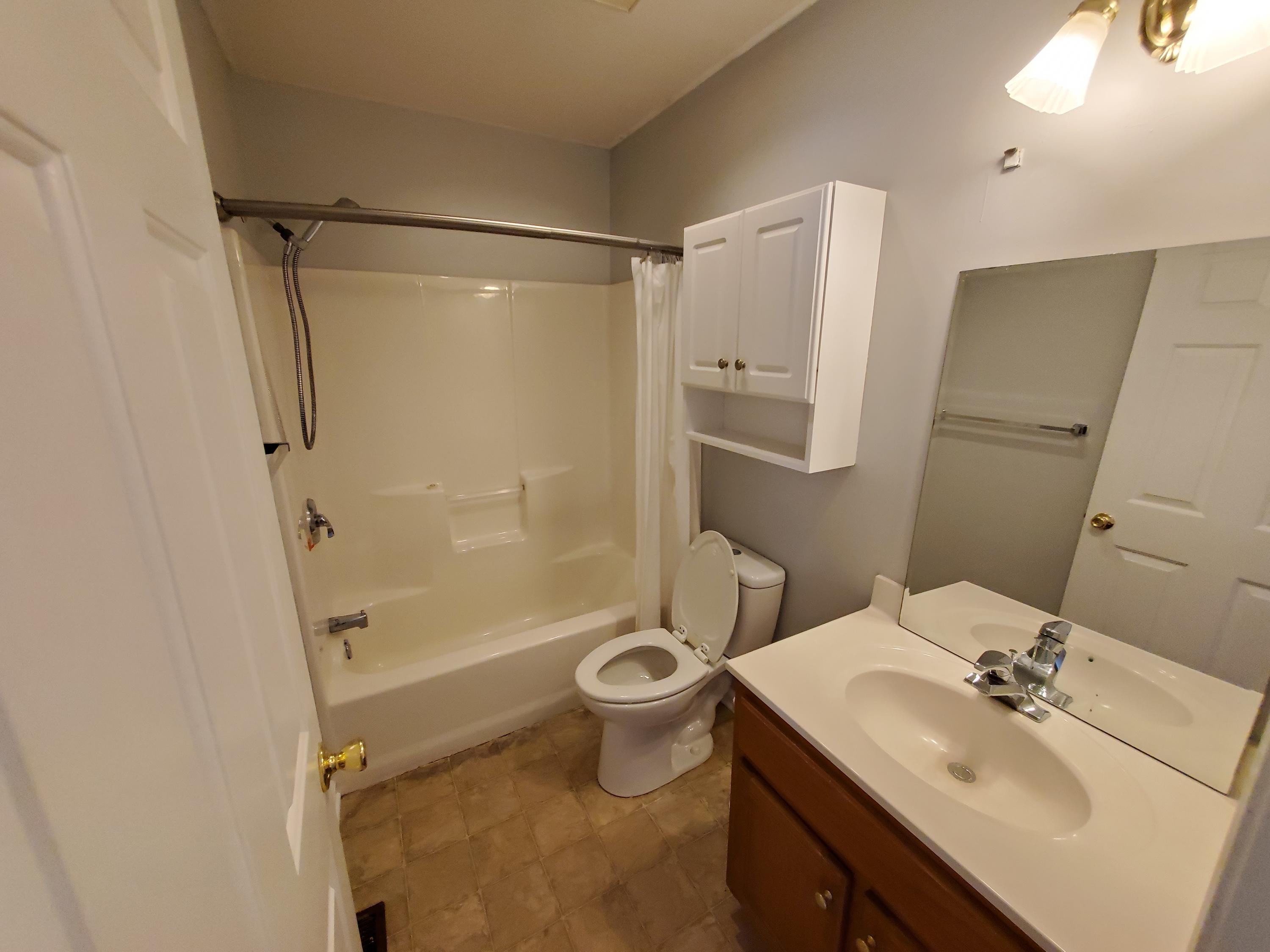 2608 Shull Road Northeast Roanoke, VA 24012 - Photo 15 of 22 20210408_122743