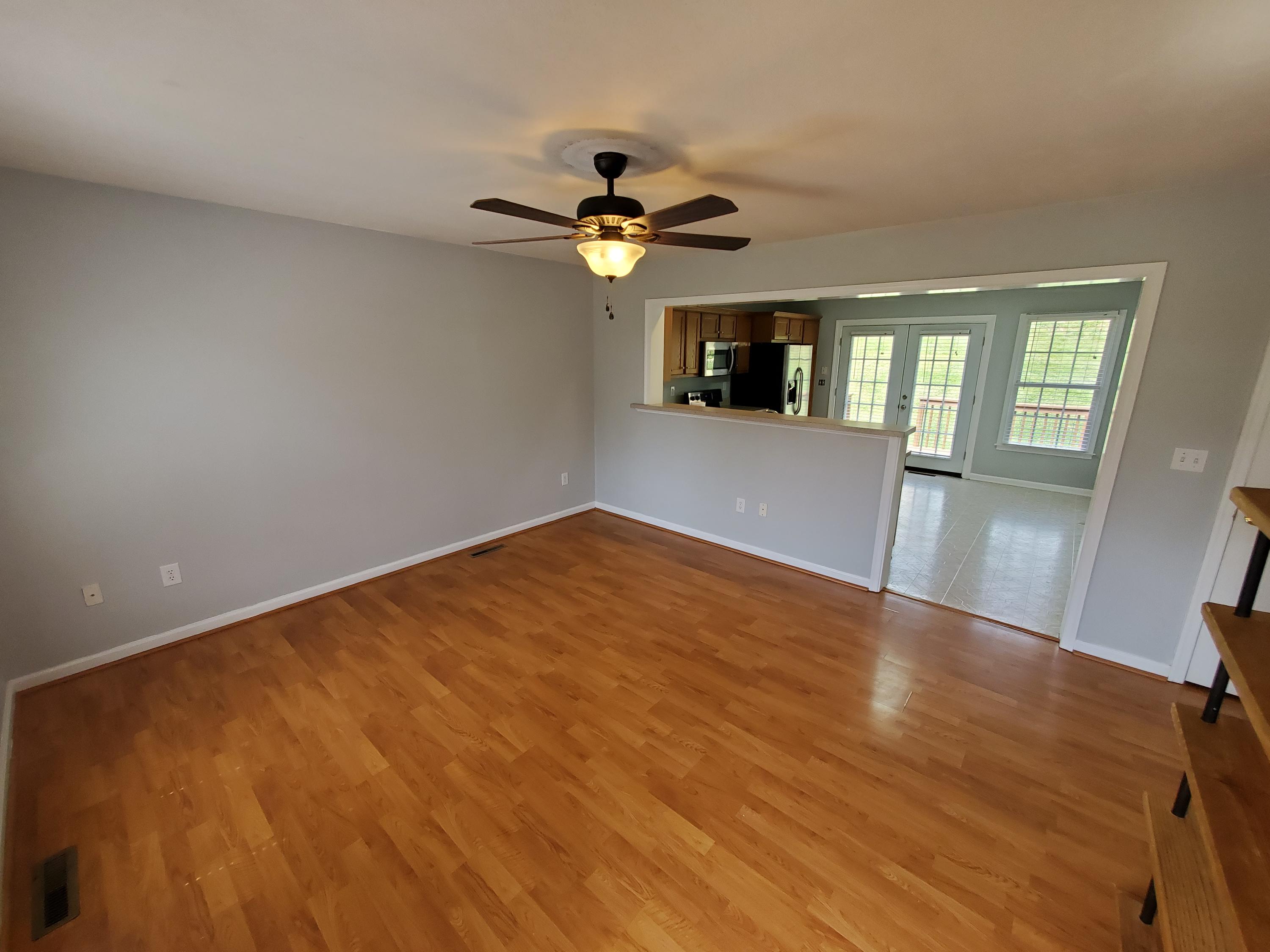 2608 Shull Road Northeast Roanoke, VA 24012 - Photo 8 of 22 20210408_122520