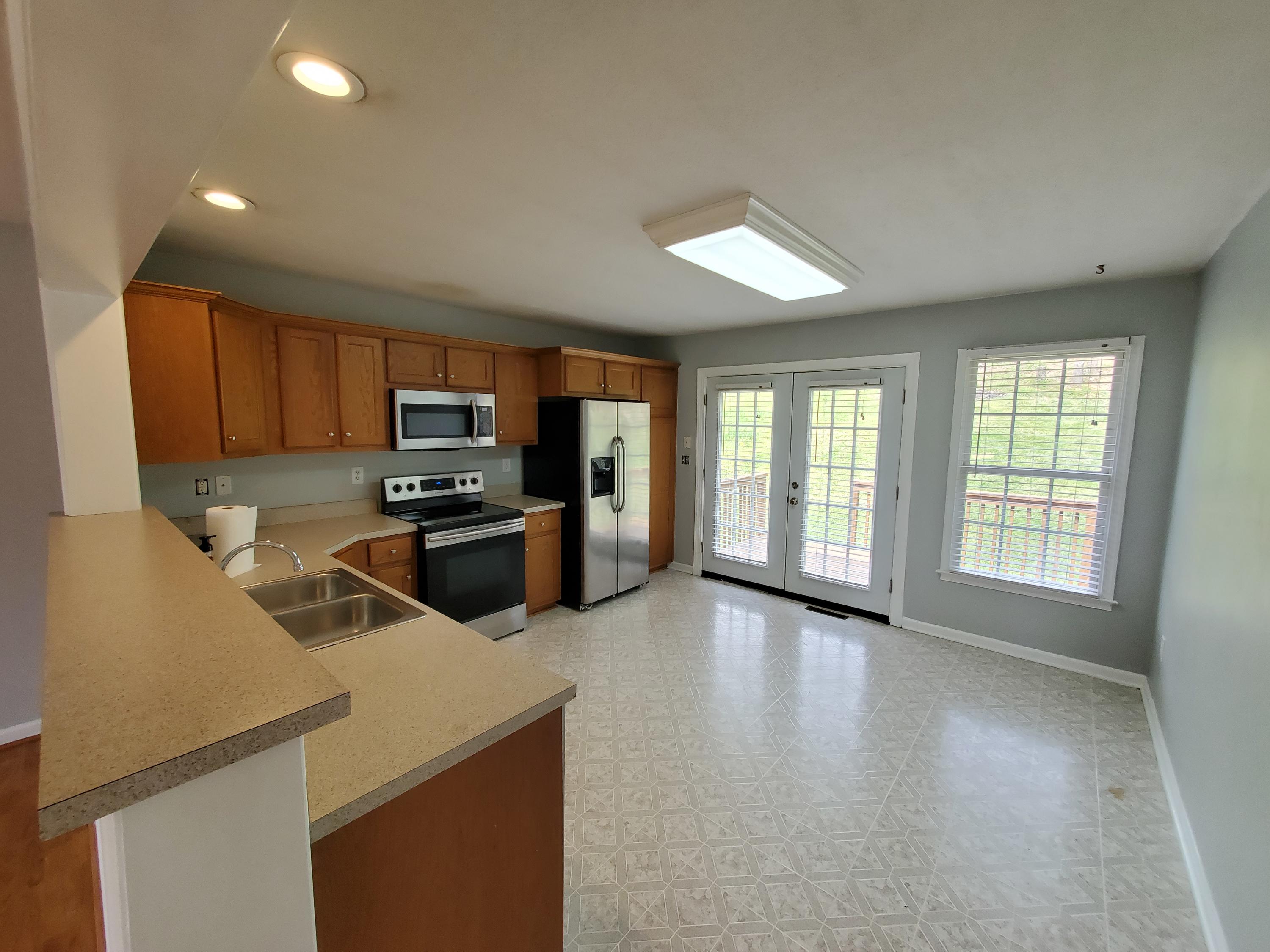 2608 Shull Road Northeast Roanoke, VA 24012 - Photo 10 of 22 20210408_122559