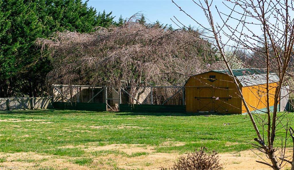 1114 Holly Springs Road Mount Airy, NC 27030 - Photo 7 of 20