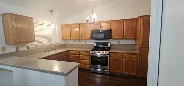 $360,000 | 5296 East Harvest Lane, Fresno, CA 93725