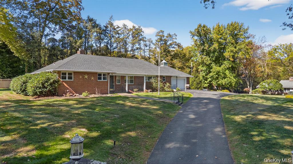 73 Old Balmville Road Newburgh, NY 12550 - Photo 2 of 25