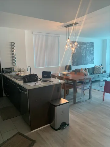 $4,490 | 500 Brickell Avenue, Unit 1507, Miami, FL 33131