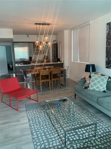 $4,490 | 500 Brickell Avenue, Unit 1507, Miami, FL 33131