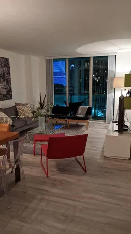 $4,490 | 500 Brickell Avenue, Unit 1507, Miami, FL 33131