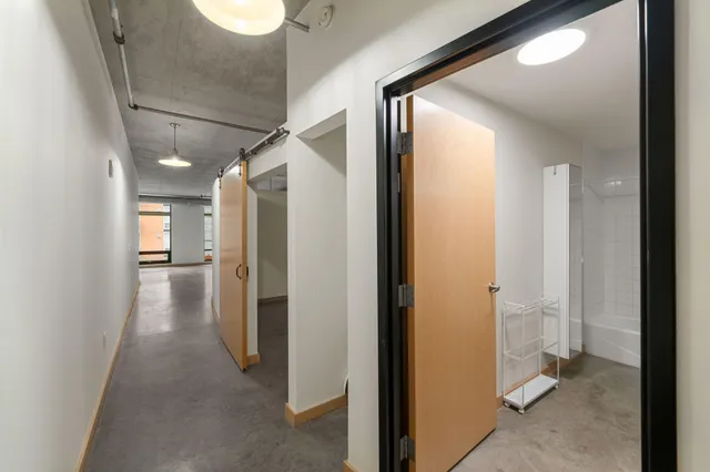 $2,100 | 720 North 4th Street, Unit 303, Minneapolis, MN 55401