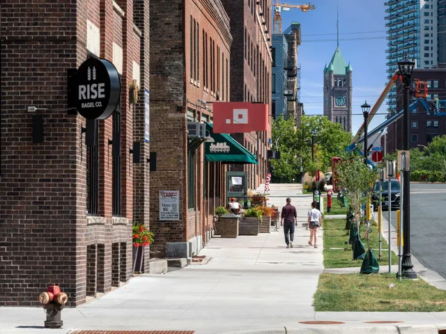 $2,100 | 720 North 4th Street, Unit 303, Minneapolis, MN 55401