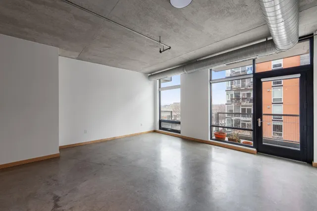 $2,100 | 720 North 4th Street, Unit 303, Minneapolis, MN 55401