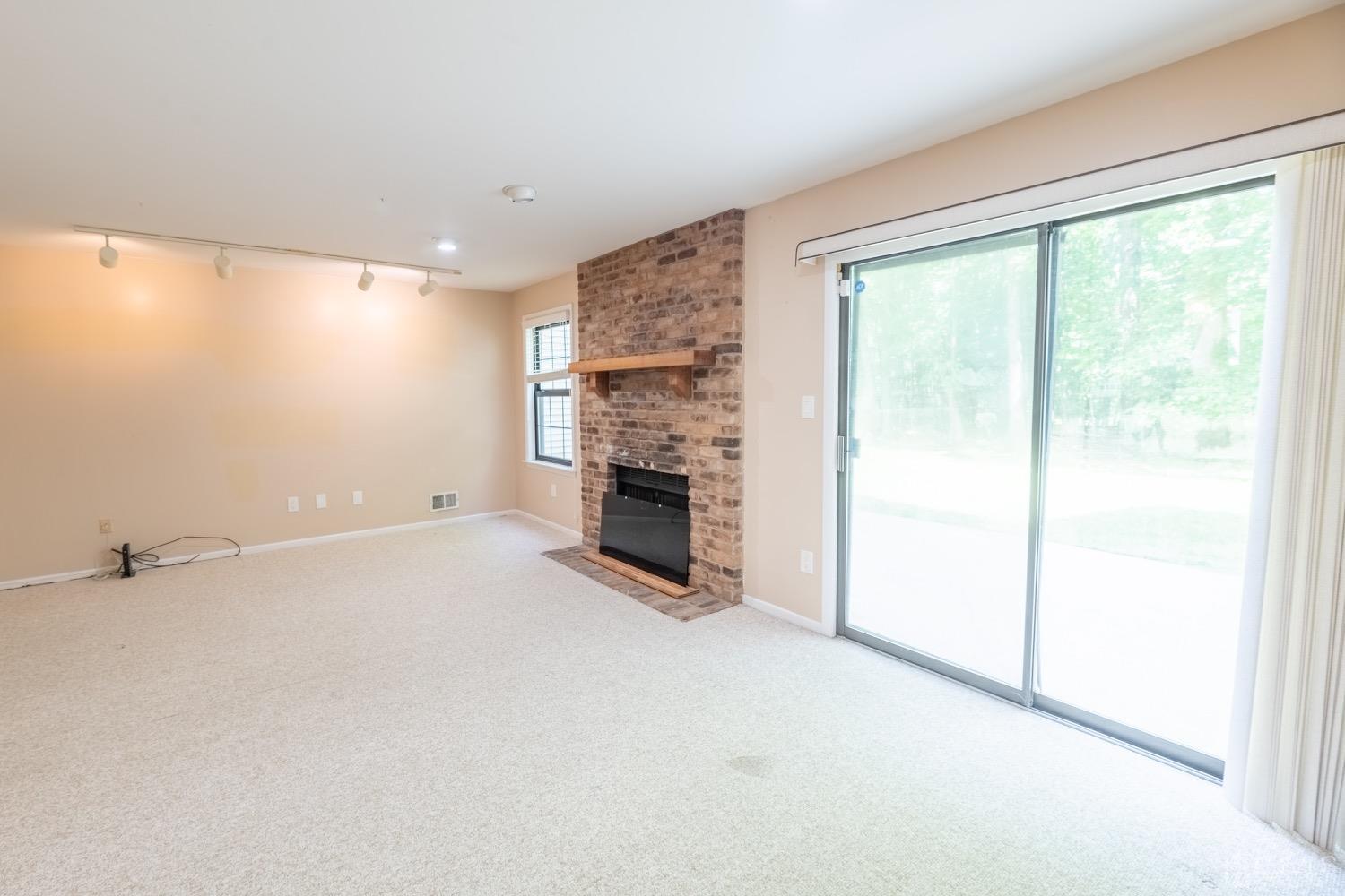 4602 Stonehedge Road Edison, NJ 08820 - Photo 23 of 87