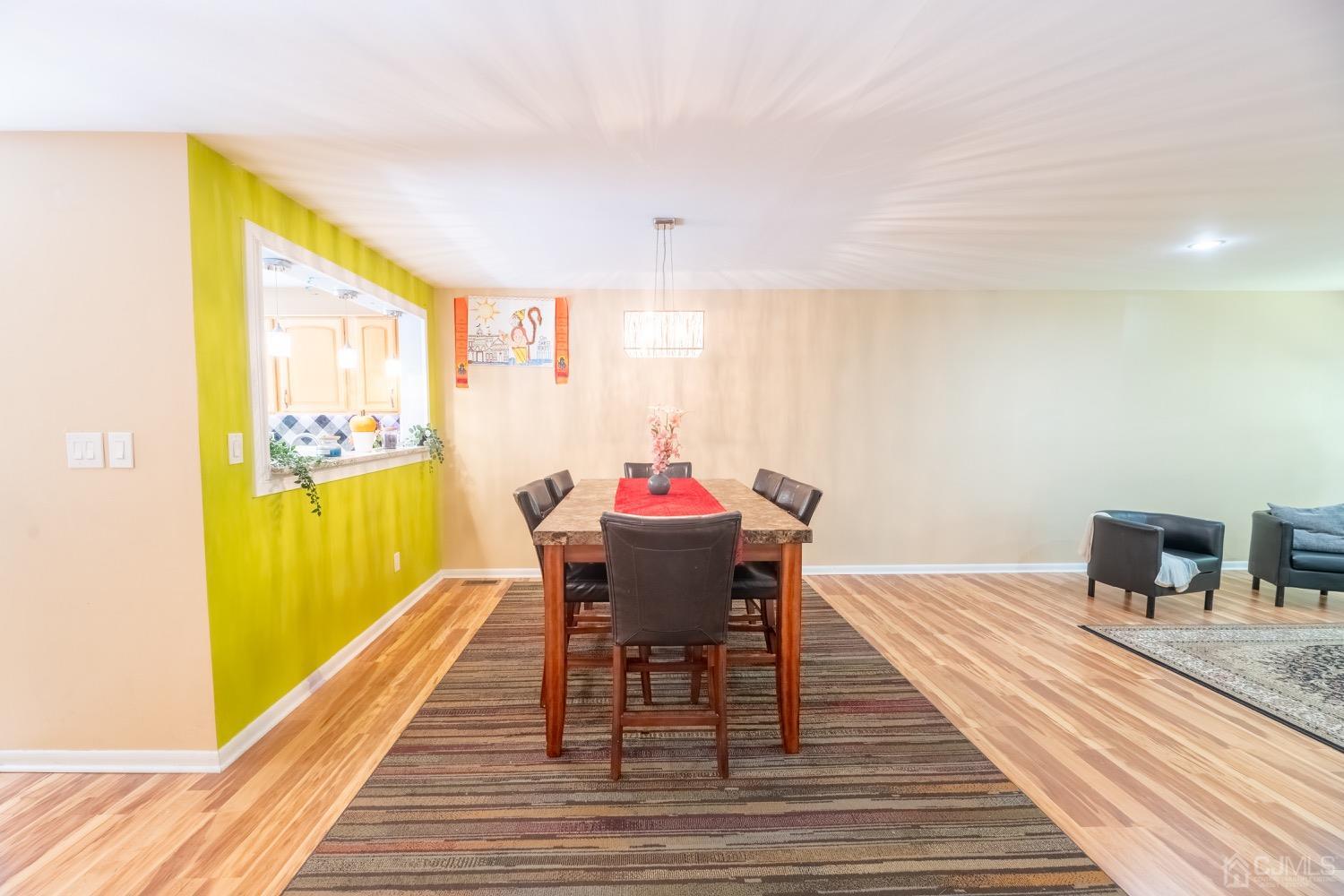 4602 Stonehedge Road Edison, NJ 08820 - Photo 30 of 87