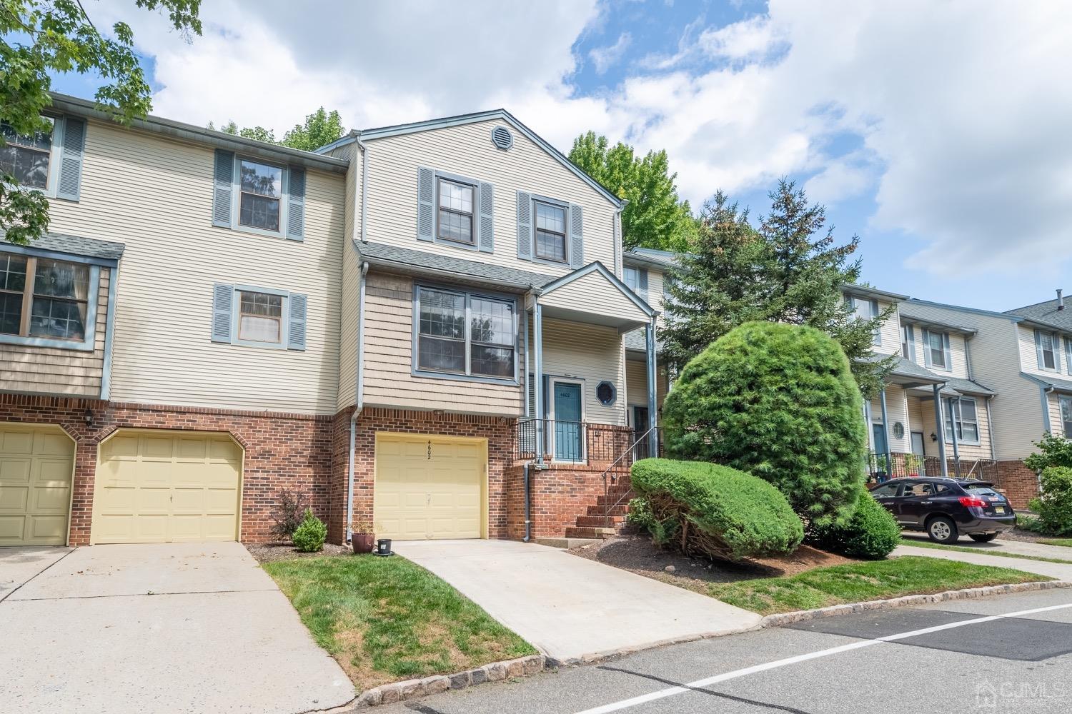 4602 Stonehedge Road Edison, NJ 08820 - Photo 3 of 87