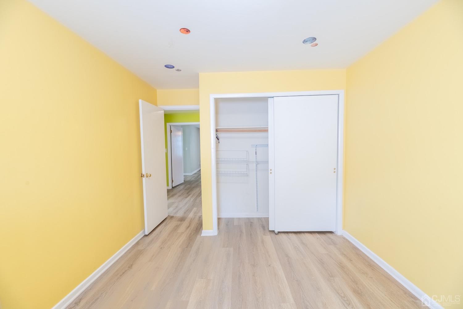 4602 Stonehedge Road Edison, NJ 08820 - Photo 62 of 87