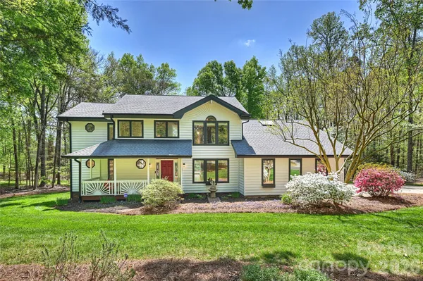 $660,000 | 2005 Gathering Place, Kannapolis, NC 28081