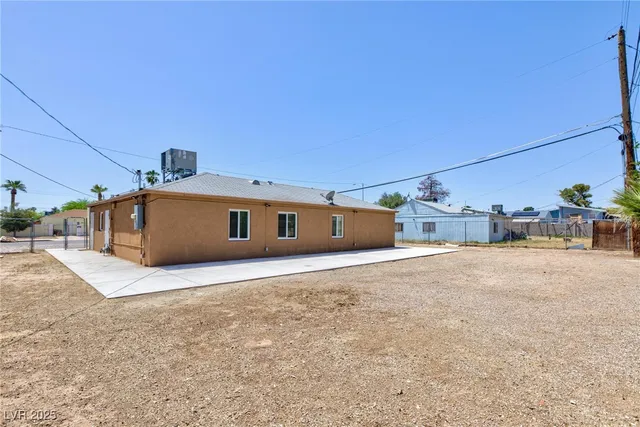 $2,500 | 4218 Fulton Place, Las Vegas, NV 89107