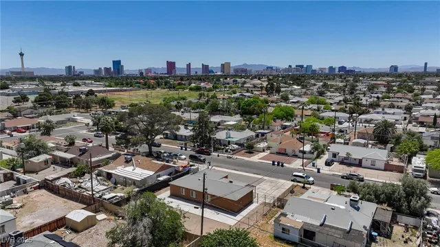 $2,500 | 4218 Fulton Place, Las Vegas, NV 89107