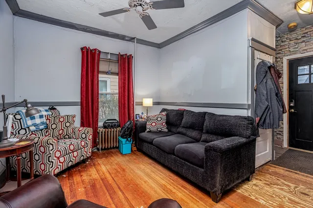 $299,999 | 20 Warren Street, Fitchburg, MA 01420