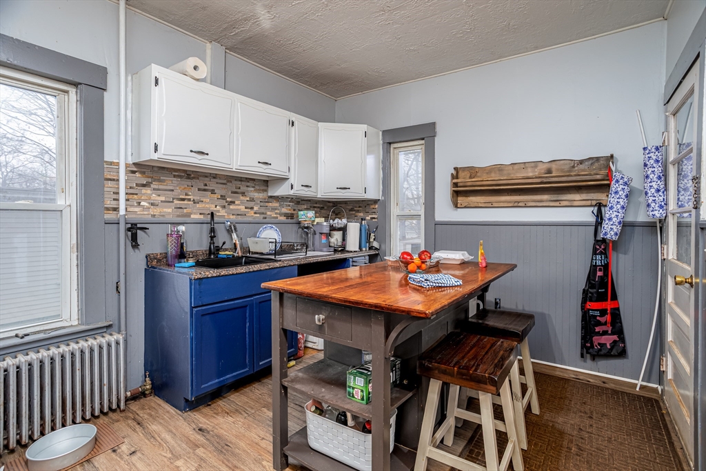 20 Warren Street Fitchburg, MA 01420 - Photo 17 of 39