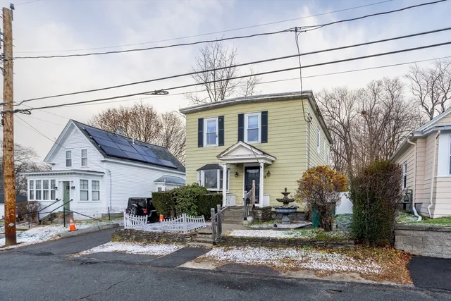 $299,999 | 20 Warren Street, Fitchburg, MA 01420