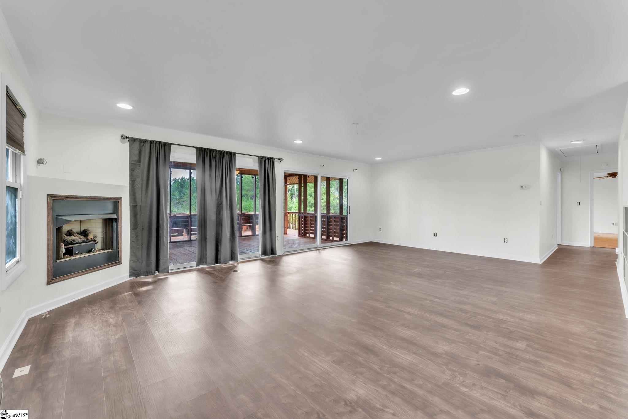 787 Breazeale Road Liberty, SC 29657 - Photo 8 of 31