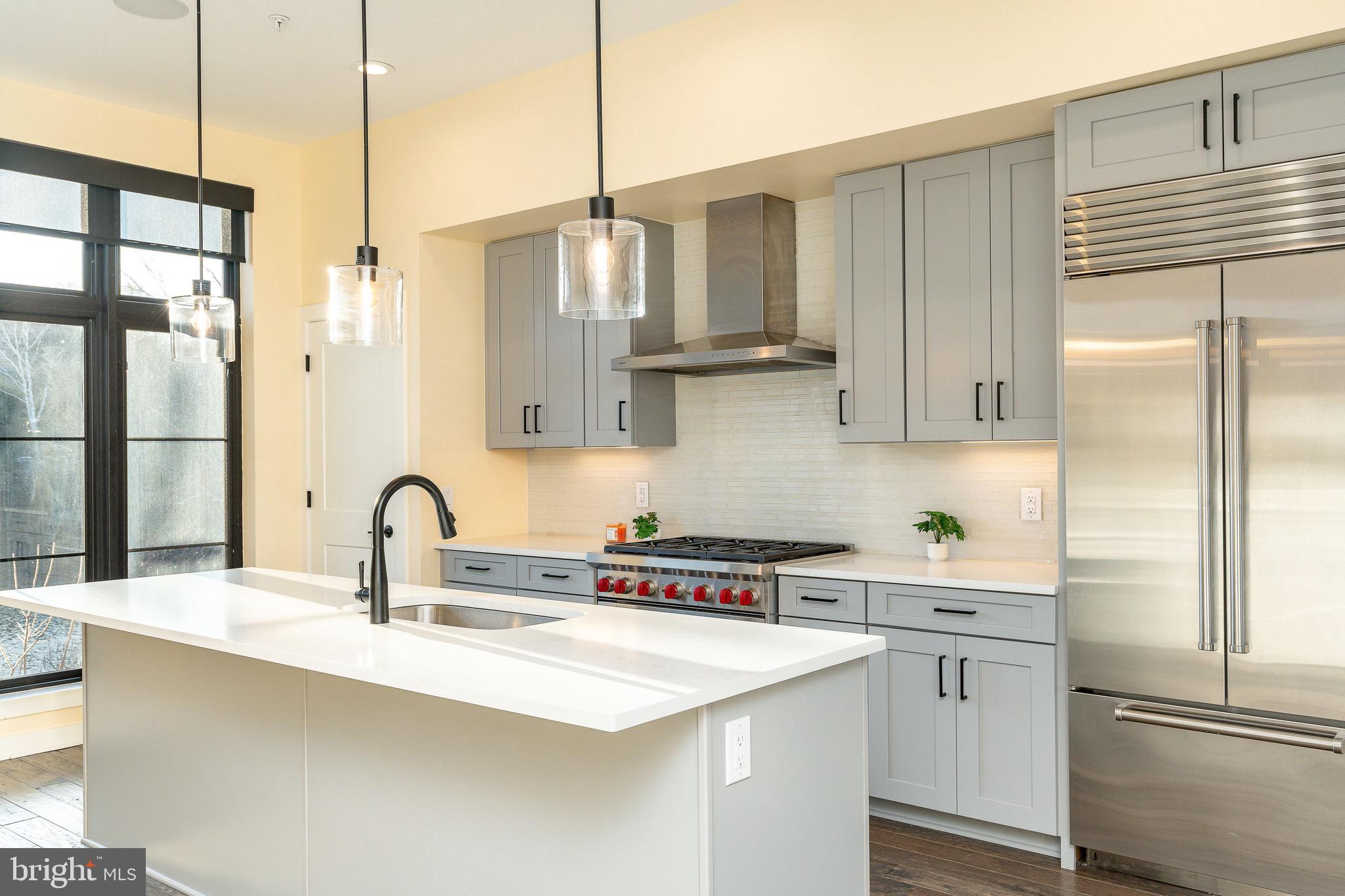 4523 Riverside Way Philadelphia, PA 19127 - Photo 15 of 58