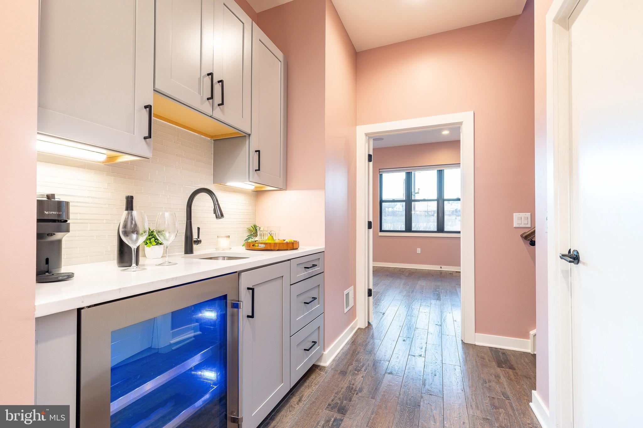 4523 Riverside Way Philadelphia, PA 19127 - Photo 35 of 58