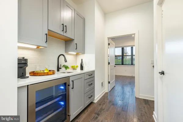 $1,265,000 | 4523 Riverside Way, Philadelphia, PA 19127