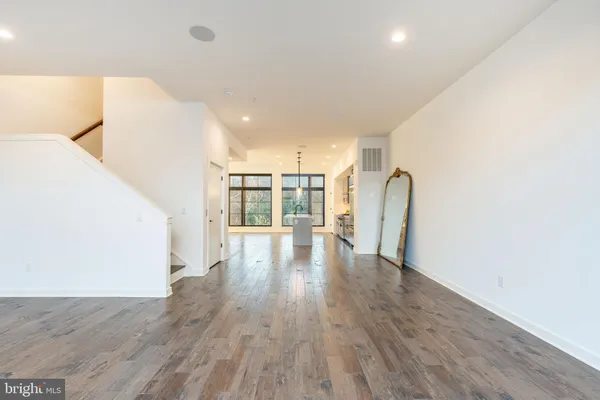 $1,265,000 | 4523 Riverside Way, Philadelphia, PA 19127